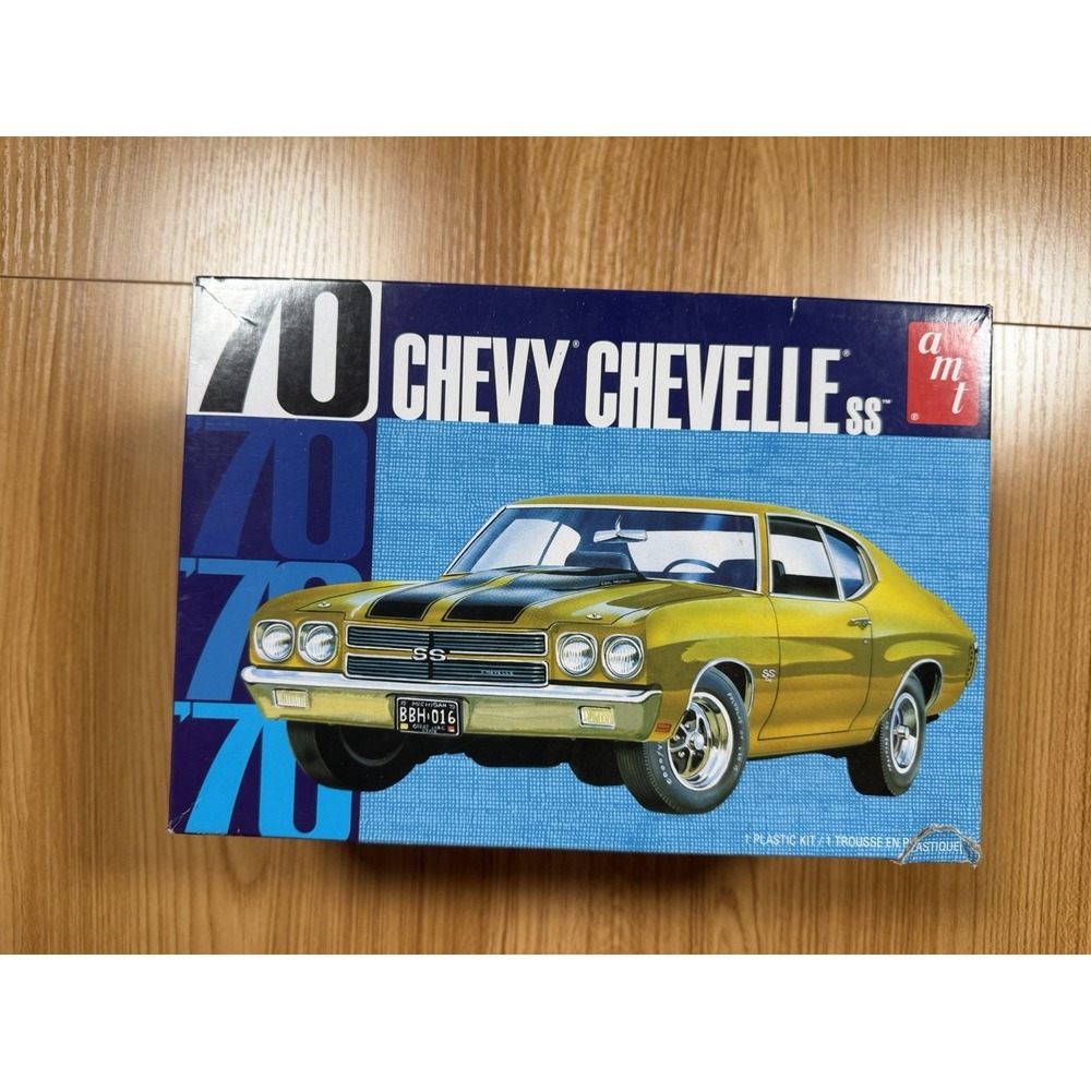 AMT 1970 Chevy Chevelle SS 1/25 Model Kit - Partially Started